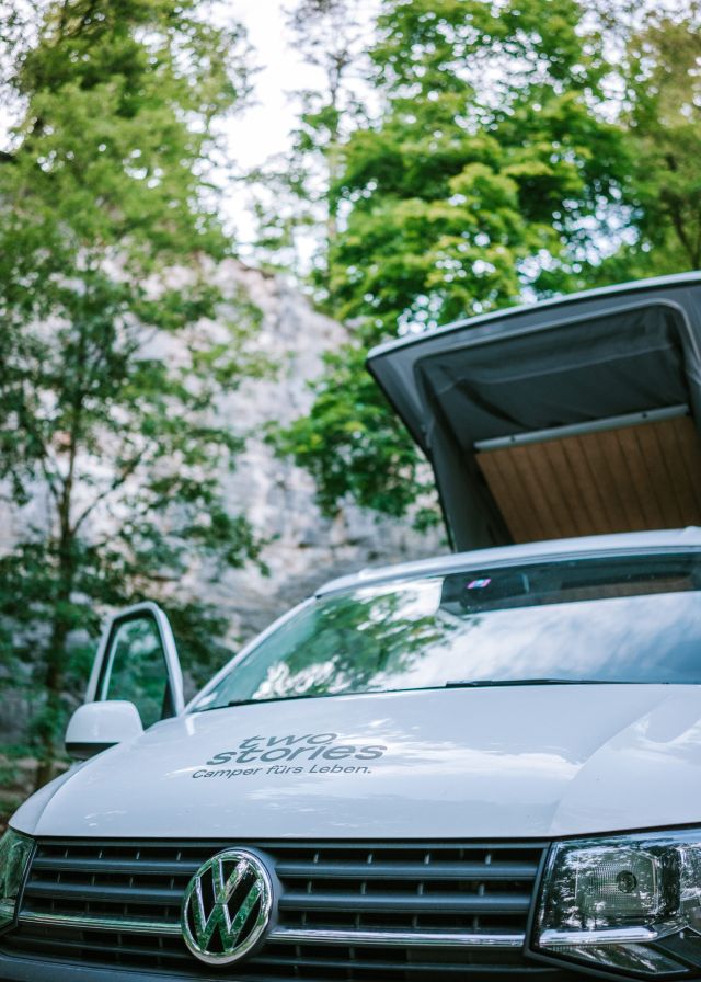 Camper Ausbau Schweiz: Two Stories Camper Übergabe